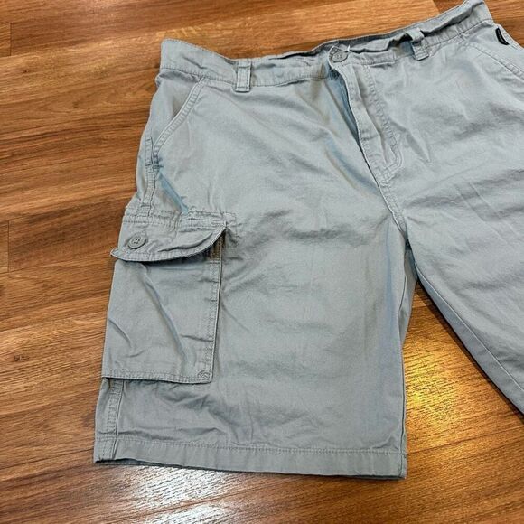 Ring Of Fire Cargo Shorts Gray | Men Size 34 - Picture 9 of 9